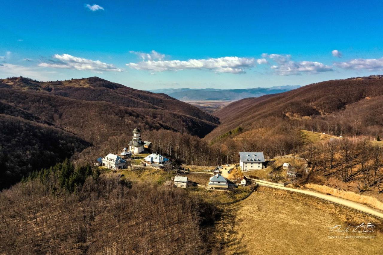 Casa Micutu Si Lya Villa Strungari Exterior foto